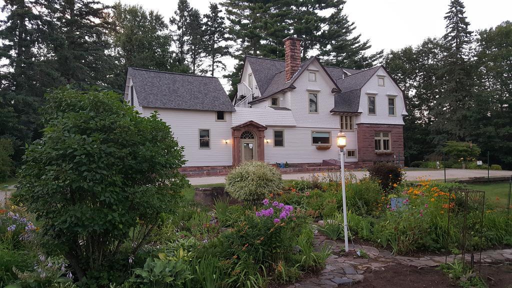 Pinehurst Inn Bed & Breakfast Bayfield Buitenkant foto