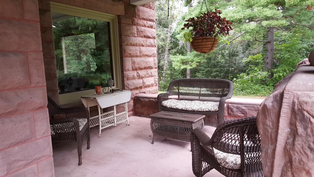Pinehurst Inn Bed & Breakfast Bayfield Buitenkant foto