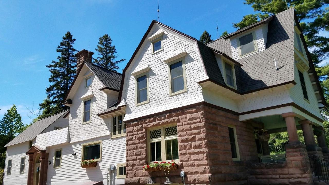 Pinehurst Inn Bed & Breakfast Bayfield Buitenkant foto