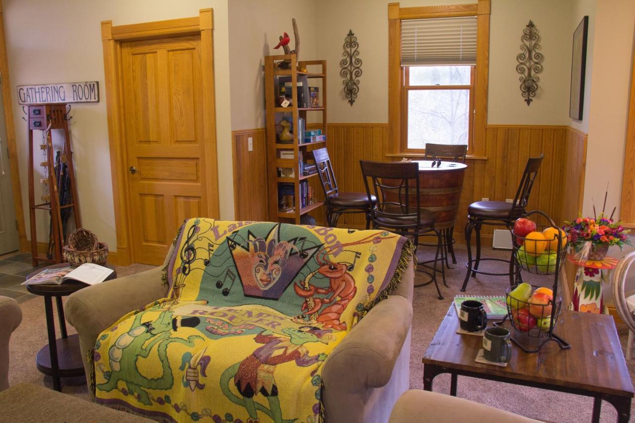 Pinehurst Inn Bed & Breakfast Bayfield Buitenkant foto